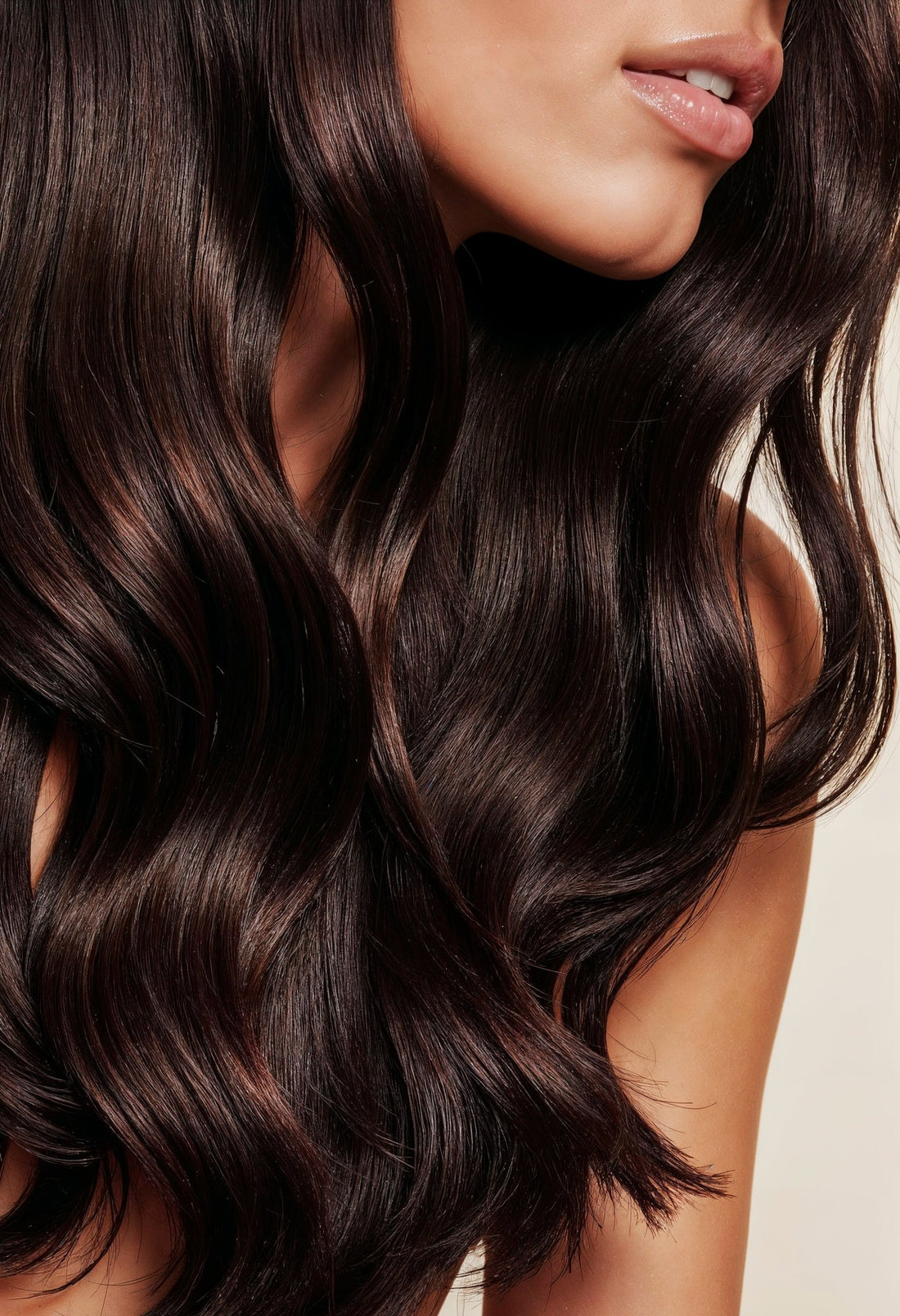 Capelli Secchi, Sfibrati o Tinti: Come Ridare Vita alla Chioma ✨