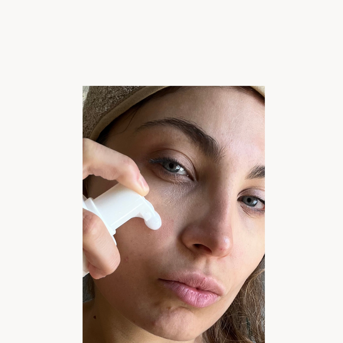 Mousse Riequilibrante Pori e Sebo con Aloe & Niacinamide 150ml