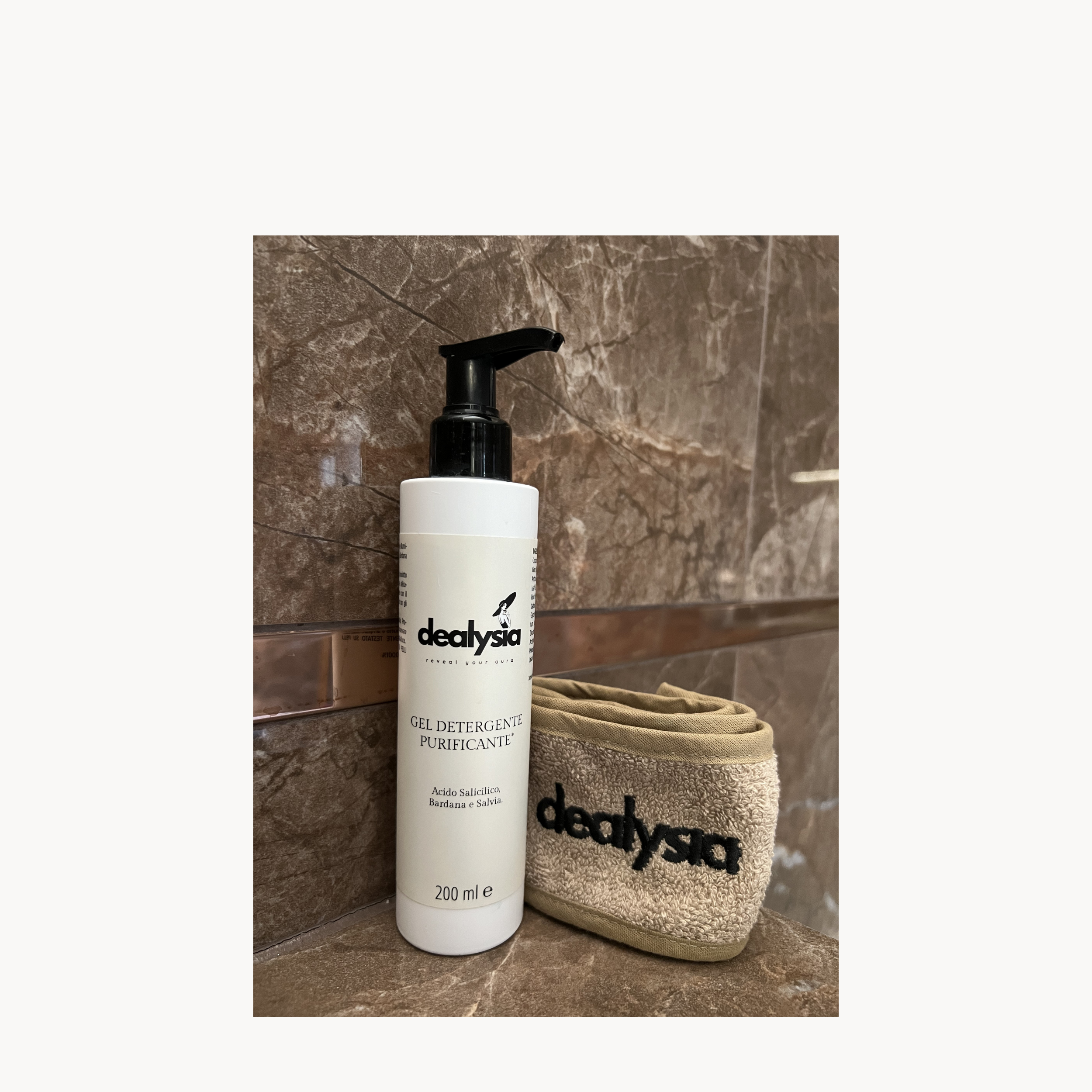 Gel Detergente Purificante Riequilibrante con Acido Salicilico e Phyto-Purifying Complex 200ml